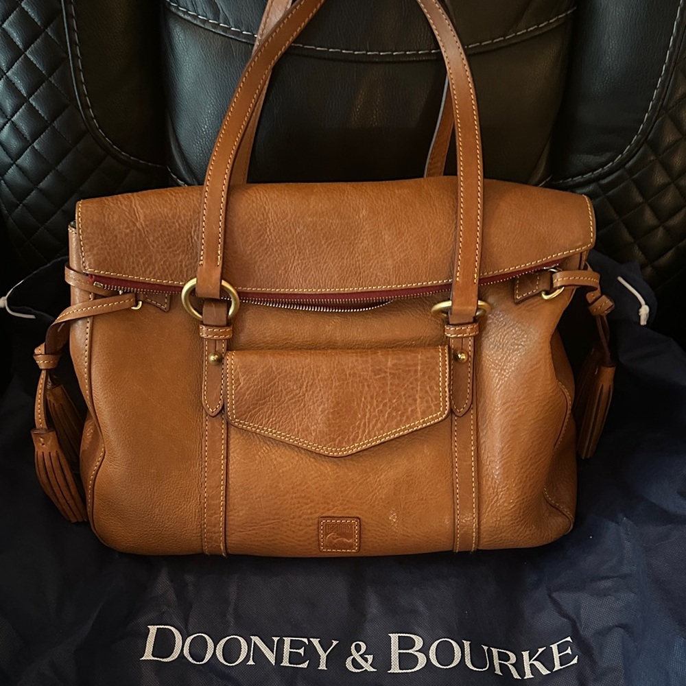 Dooney & Bourke Florentine Large  Leather Satchel